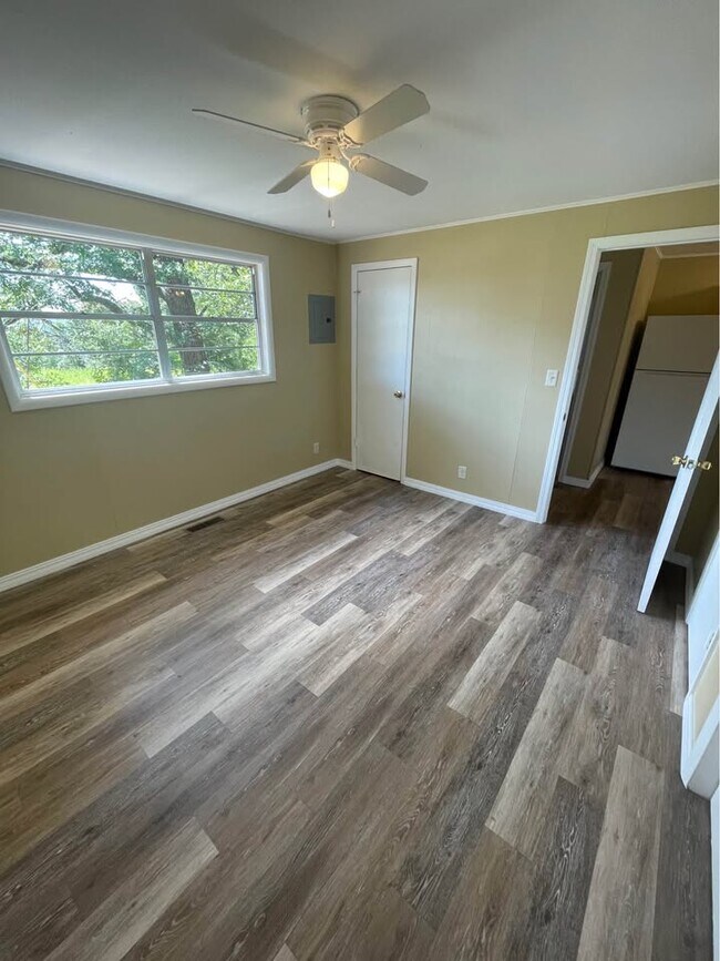 Photo - 136 Kimberling City Ctr Ln Unit 2