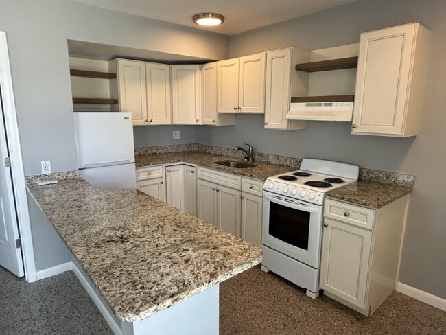 Photo - 1118 N H St Unidad 8