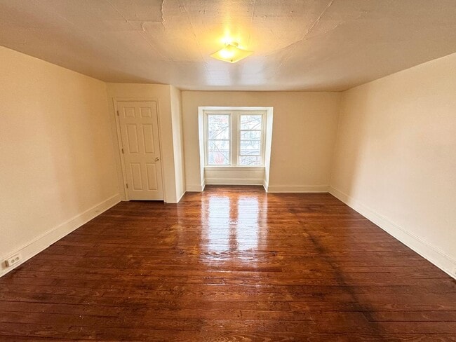 Photo - CHRI438 Unit 2