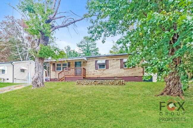 Photo - 610 Belfast Dr