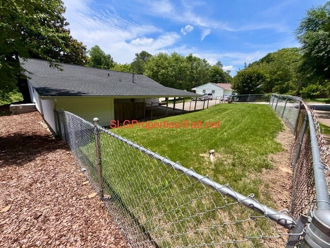 Photo - 271 State St