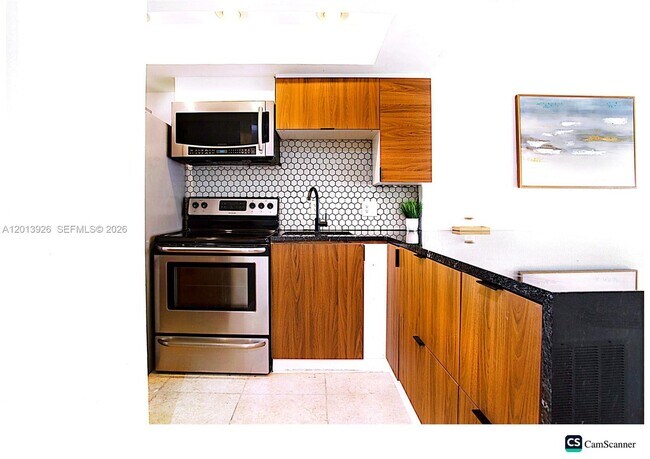 Photo - 1531 SE 15th St Unit 5