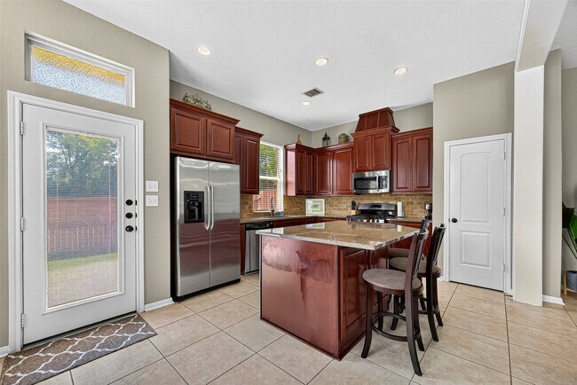 Photo - 110 Cheswood Manor Drive