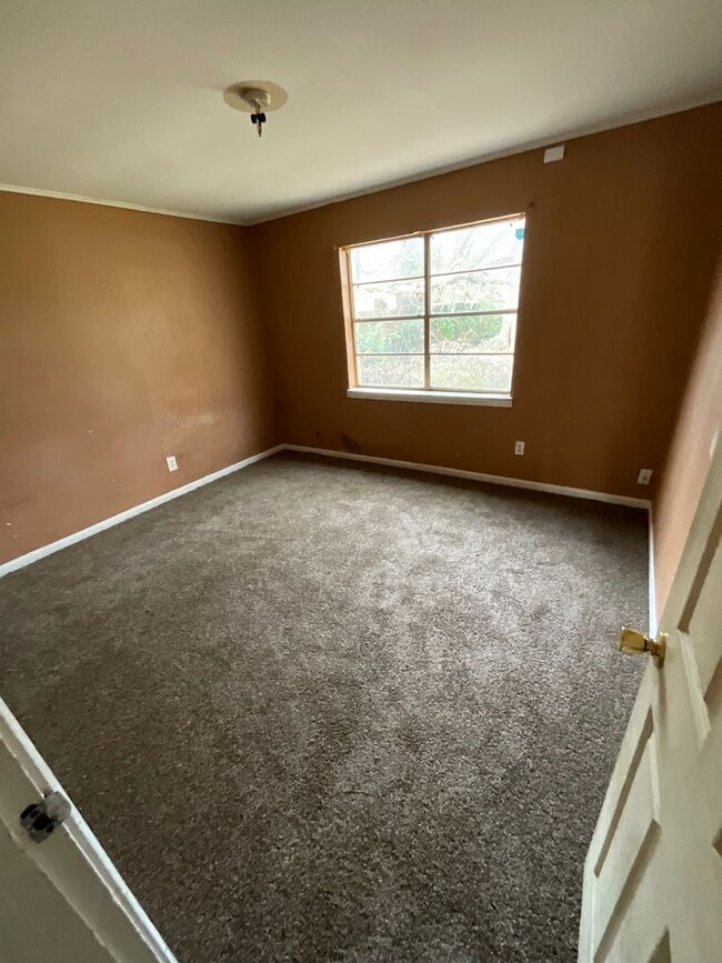 Photo - 716 Harrison-