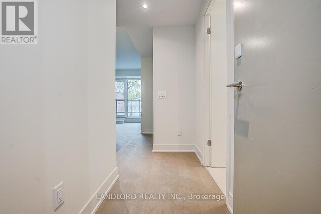 Photo - 322 Dupont St Unit 202