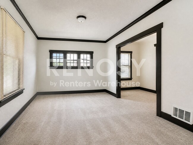 Photo - 3015 N Girard Ave