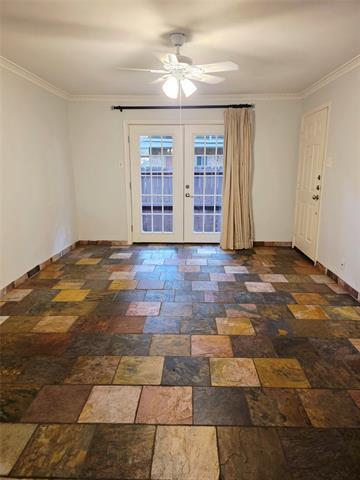 Photo - 4211 Newton Ave Unidad 107