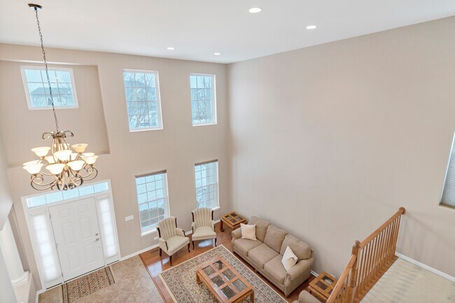 Photo - 426 Kingfisher Rd