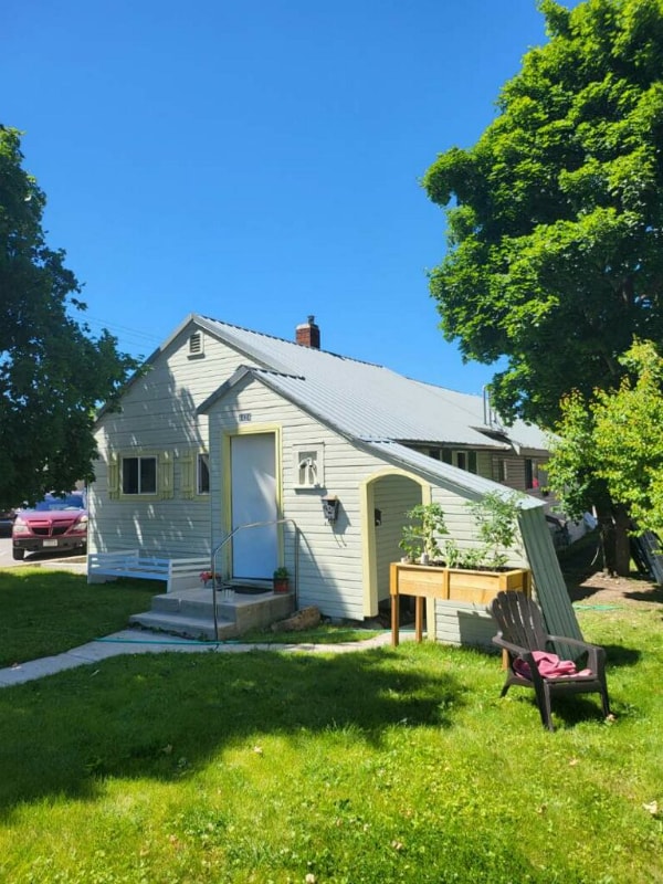 Building Photo - 1424 S 5th St W Rental