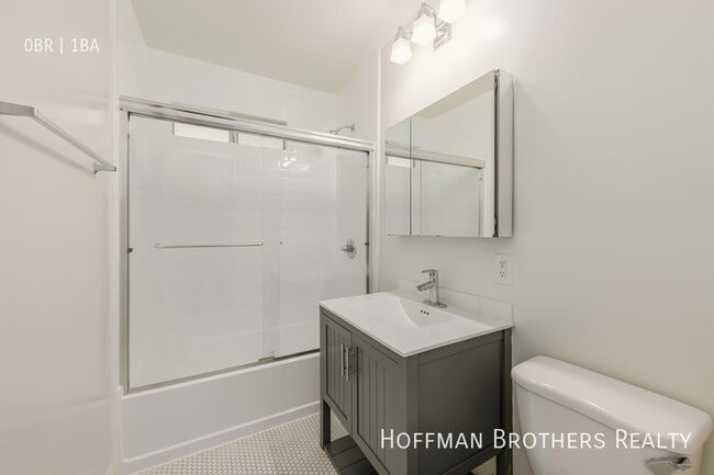 Photo - 2001 Beachwood Dr Unidad 18