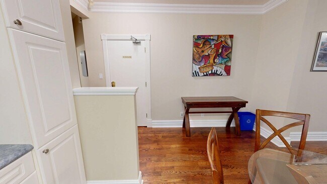 Photo - RENOVATED TWO BEDROOM APARTMENT IN WOODFIE... Unit 2
