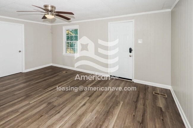 Photo - 104 Bowden Dr