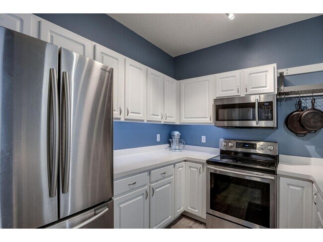 Photo - 1046 Providence Dr