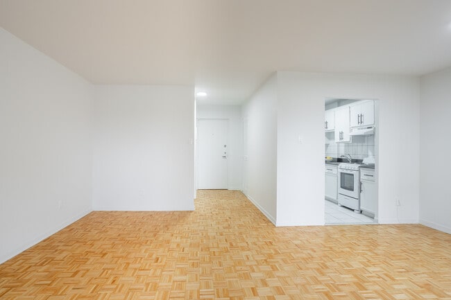 Photo - 2705 Modugno