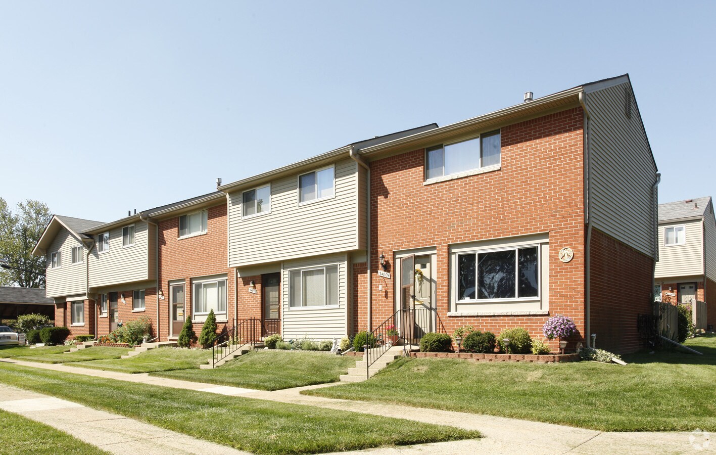 Photo - Holliday Park Cooperative