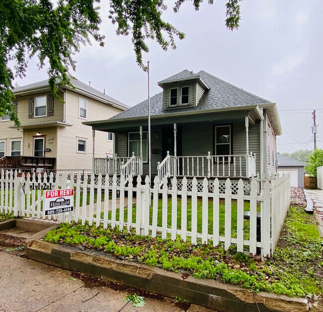 Building Photo - 1121 S Dakota Ave Rental