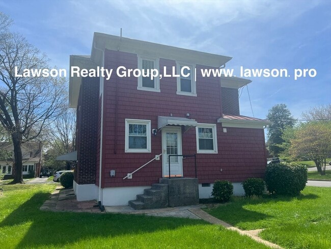 Photo - 1733 Maiden Ln SW Unit 1733 Lower