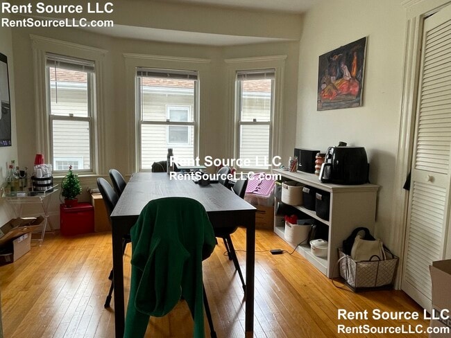 Photo - 103-105 Frederick Ave. Unit 2 Unit 2