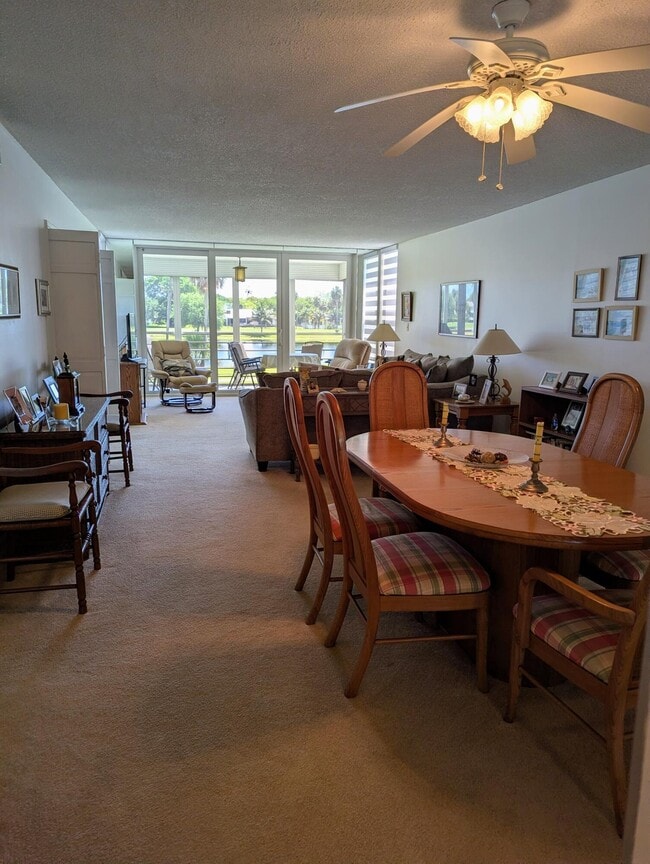 Photo - 804 Cypress Blvd Unidad 208