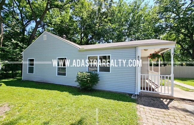 Photo - Spacious North Overland Park Bungalow-Available in FEBRUARY!!