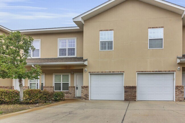 Photo - 1486 Bentley Cir