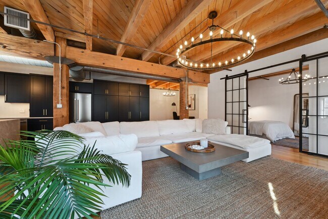 Photo - Luxurious Corner 2 BR/ 2 BA Franklin Loft ... Unidad 3D