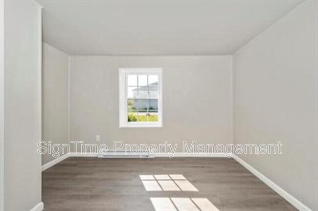 15207 National Pike