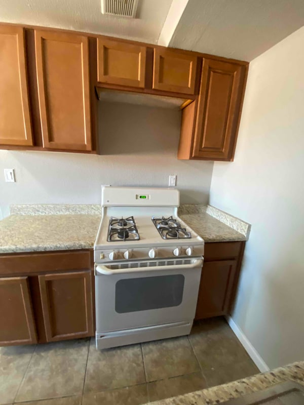 Photo - 417 N 32nd Pl Unit 6