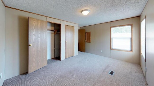 Photo - 138 American Ave