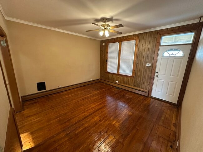 Photo - 139 Coral St