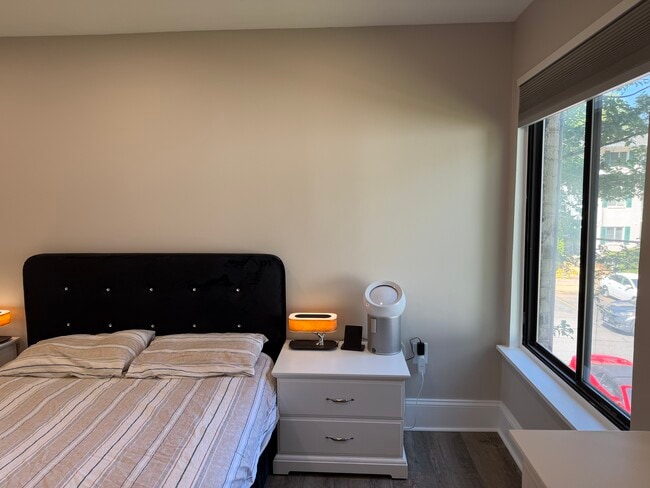 Photo - 2841 Windsor Dr Unit 202
