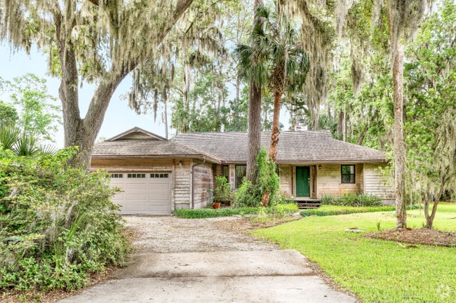 Building Photo - 119 Palm Valley Woods Dr Rental