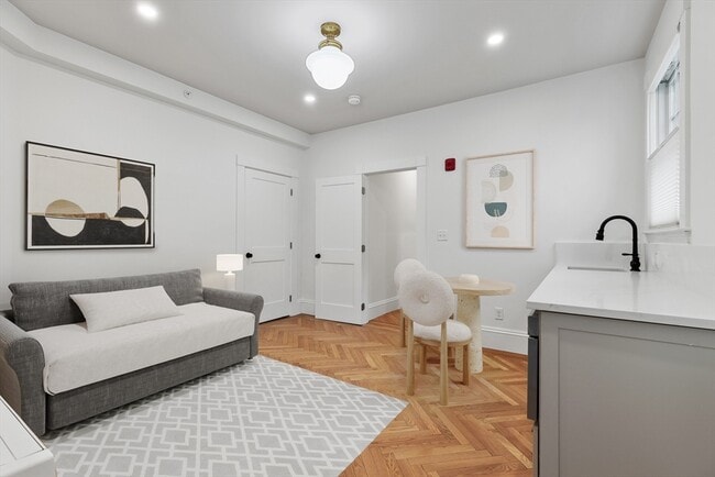 Photo - 32 Beacon St Unit 1B