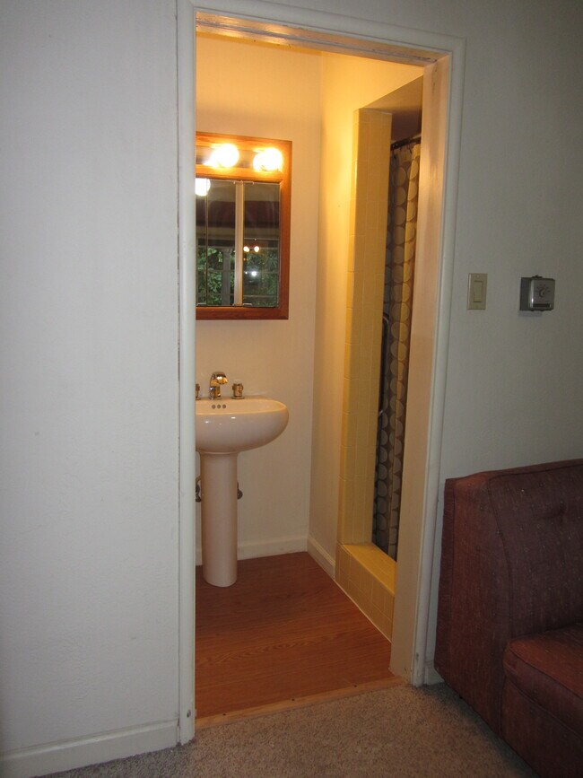 Photo - 1220 W Mendocino Ave