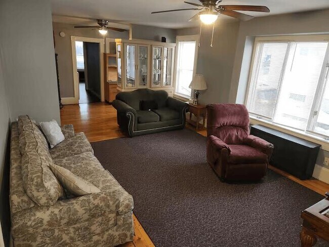 Photo - 663 Hevey St Unidad 1st Floor