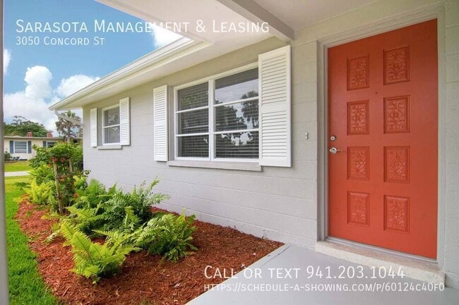 Photo - 3050 Concord St