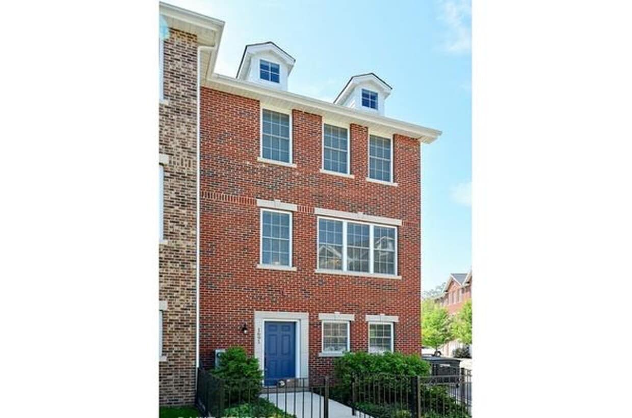 Photo - 1691 Church St (Evanston, IL)