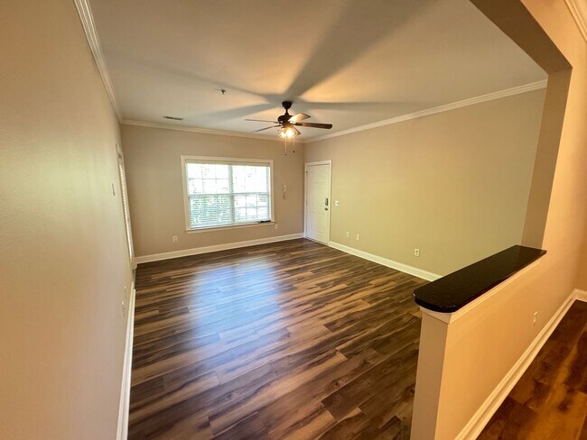 Photo - Beautiful 2 bed 2 bath Condo - In Great Lo...