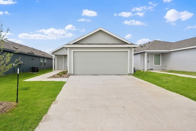 Building Photo - 3912 Pontchartrain Pkwy