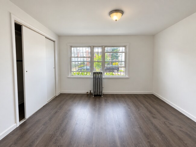 19310 100th Ave