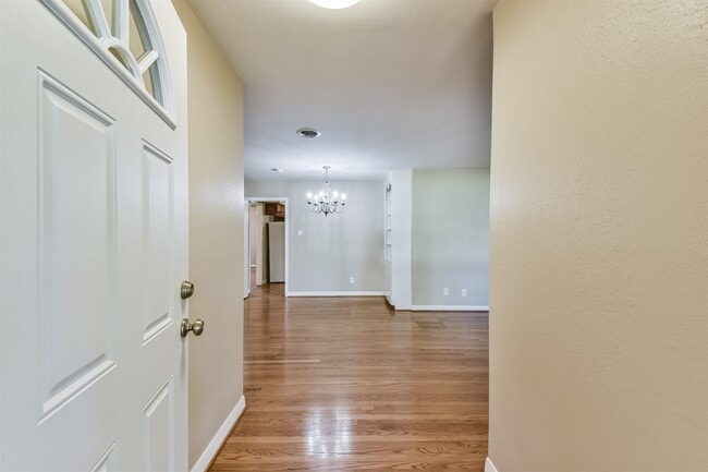 Photo - 5231 Willowbend Blvd