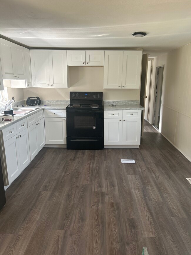 Building Photo - 17739 SE 283rd Ave