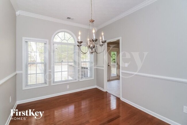 Photo - 1627 Eagle Dr