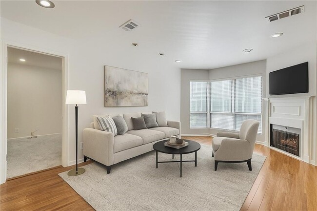 Photo - 244 13th St NE Unit 118