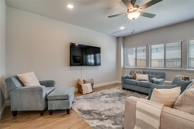 Photo - 3109 Ethan Ln