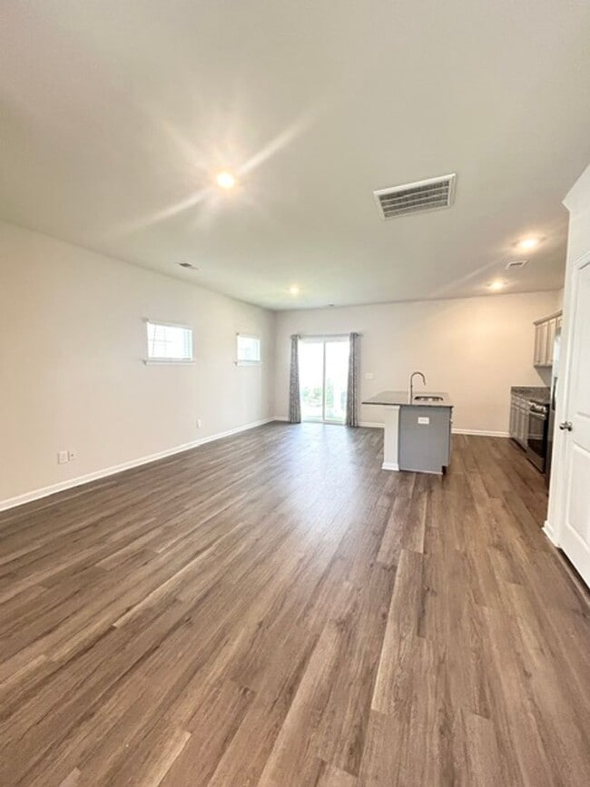 Photo - READY FOR YOU IN HARBISON GROVE