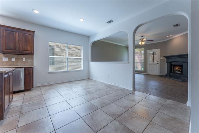 Photo - 2401 Spruce Springs Way