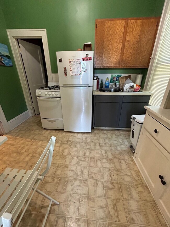 Photo - 1518 Ferry St Unit 1518