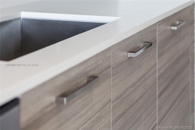 Photo - 121 NE 34th St Unit 1604