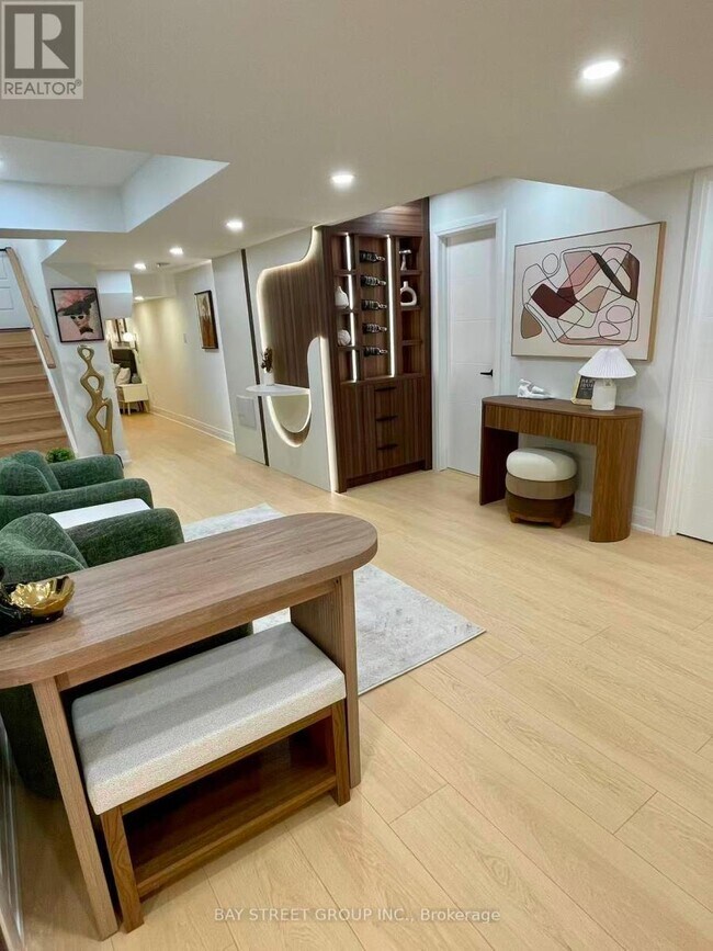 Photo - 160 William Booth Ave